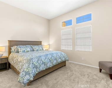 638 Sumner - Photo Thumbnail 7