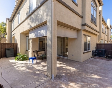 638 Sumner - Photo Thumbnail 14