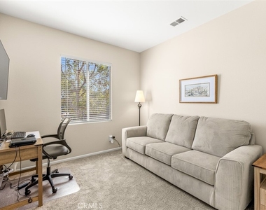 638 Sumner - Photo Thumbnail 9
