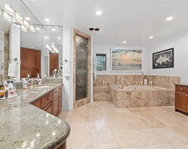 600 Cliff Drive - Photo Thumbnail 27