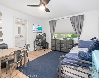 600 Cliff Drive - Photo Thumbnail 32