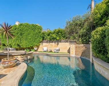600 Cliff Drive - Photo Thumbnail 36