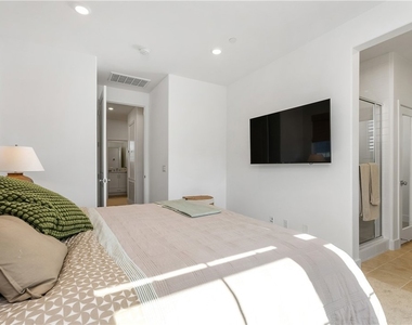262 Heartland Way - Photo Thumbnail 34