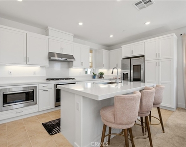 262 Heartland Way - Photo Thumbnail 18