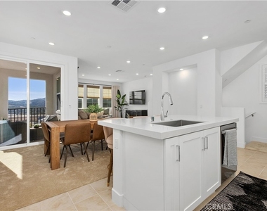 262 Heartland Way - Photo Thumbnail 20