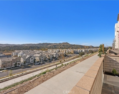 262 Heartland Way - Photo Thumbnail 8