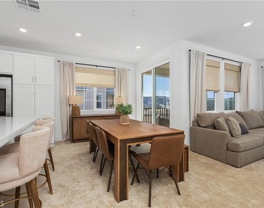 262 Heartland Way - Photo Thumbnail 22