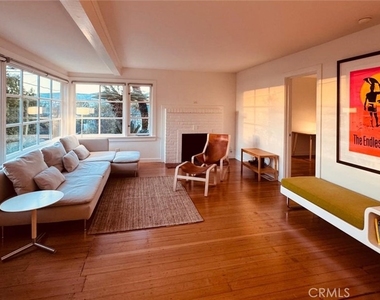 645 Thalia Street - Photo Thumbnail 1