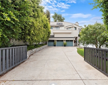 721 Browncroft Road - Photo Thumbnail 40