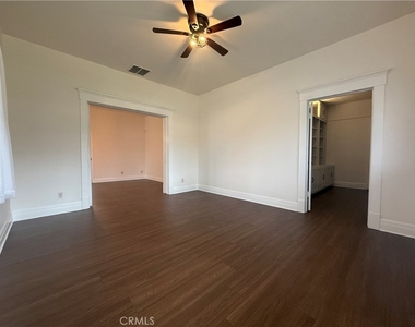 26520 Orange Avenue - Photo Thumbnail 3