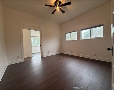 26520 Orange Avenue - Photo Thumbnail 16