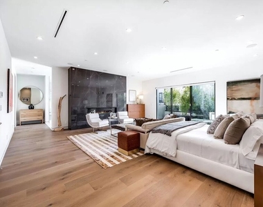 723 N Orlando Avenue - Photo Thumbnail 5