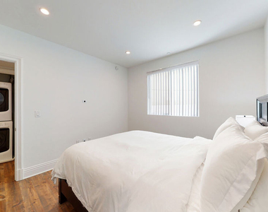 907 S Shenandoah Street - Photo Thumbnail 17