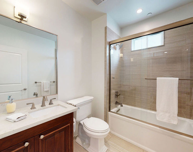 907 S Shenandoah Street - Photo Thumbnail 18