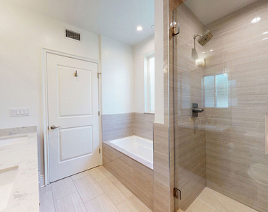 907 S Shenandoah Street - Photo Thumbnail 29