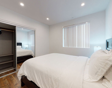 907 S Shenandoah Street - Photo Thumbnail 13