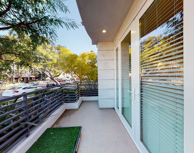 907 S Shenandoah Street - Photo Thumbnail 33