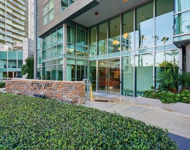 13650 Marina Pointe Drive - Photo Thumbnail 51