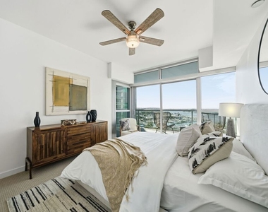 13650 Marina Pointe Drive - Photo Thumbnail 23
