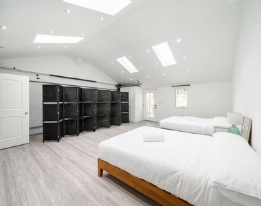 11331 Isleta Street - Photo Thumbnail 54