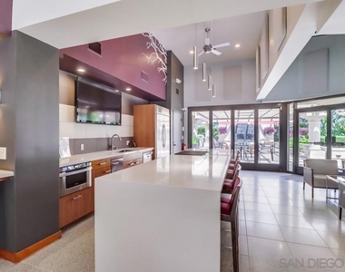 200 Harbor Dr. - Photo Thumbnail 17