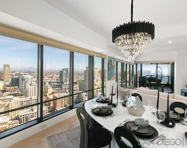 200 Harbor Dr. - Photo Thumbnail 3