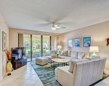 200 Uno Lago Drive - Photo Thumbnail 13
