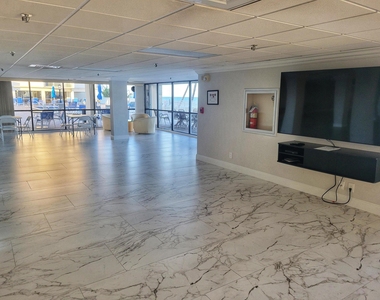 3221 S Ocean Boulevard - Photo Thumbnail 17