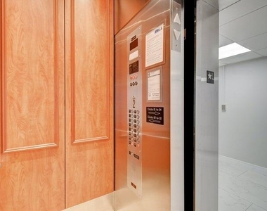 3221 S Ocean Boulevard - Photo Thumbnail 15