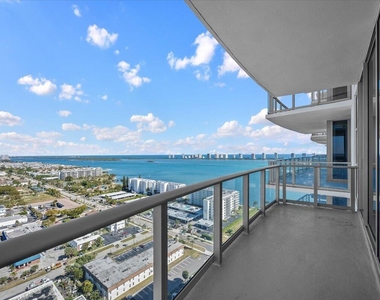 220 Lake Shore Drive - Photo Thumbnail 1