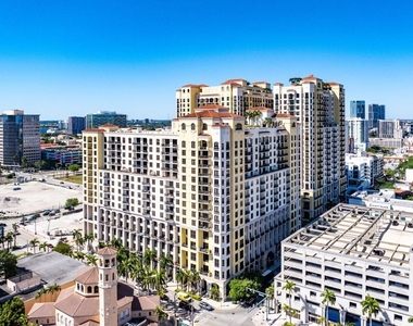 801 S Olive Avenue - Photo Thumbnail 26