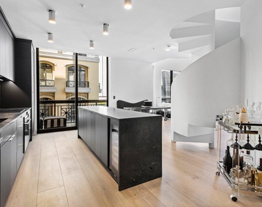 801 S Olive Avenue - Photo Thumbnail 4