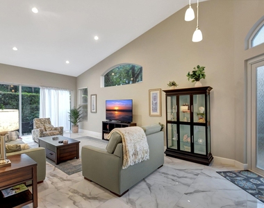 8180 Sandpiper Way - Photo Thumbnail 5