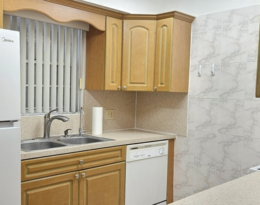 12003 Poinciana Boulevard - Photo Thumbnail 10