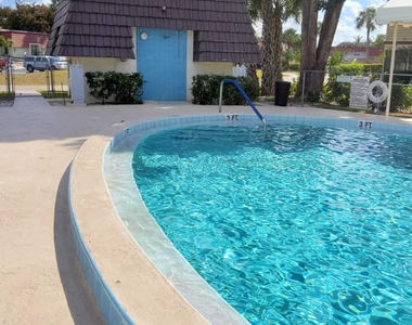 12003 Poinciana Boulevard - Photo Thumbnail 4