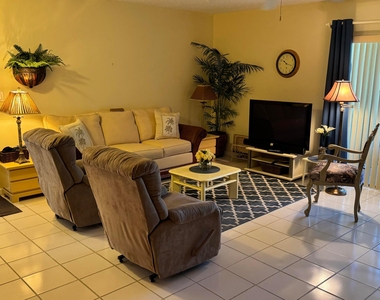 147 Deer Creek Boulevard - Photo Thumbnail 8