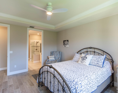 8161 Hanoverian Drive - Photo Thumbnail 12