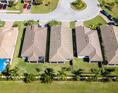 8161 Hanoverian Drive - Photo Thumbnail 4