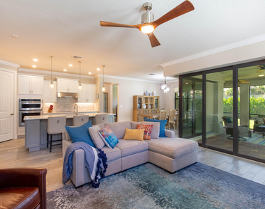 8161 Hanoverian Drive - Photo Thumbnail 9