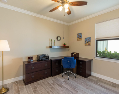 8161 Hanoverian Drive - Photo Thumbnail 18