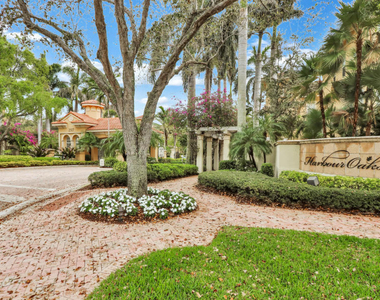 11860 Valencia Gardens Avenue - Photo Thumbnail 30