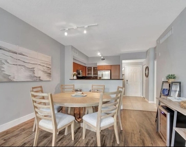804 E Windward Way - Photo Thumbnail 23