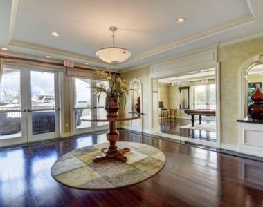 804 E Windward Way - Photo Thumbnail 24