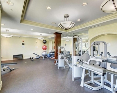 804 E Windward Way - Photo Thumbnail 17