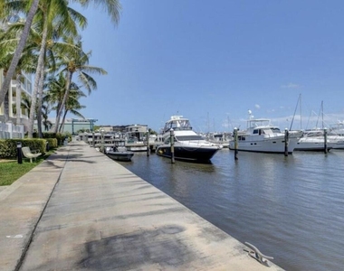 804 E Windward Way - Photo Thumbnail 15