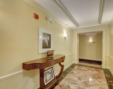 804 E Windward Way - Photo Thumbnail 11
