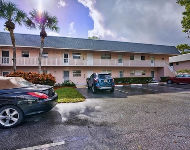 18081 Se Country Club Drive - Photo Thumbnail 17