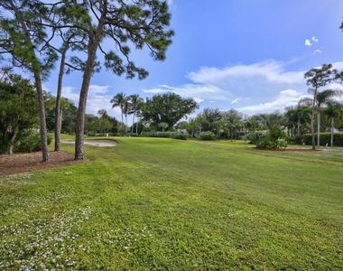 18081 Se Country Club Drive - Photo Thumbnail 14