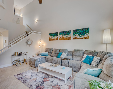 406 Mainsail Circle - Photo Thumbnail 15