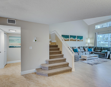 406 Mainsail Circle - Photo Thumbnail 13